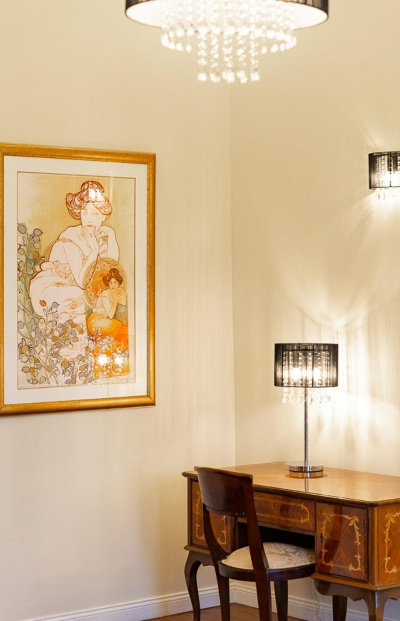 Magical Danube View In A Spacious Two Bedroom Next To Parliament *