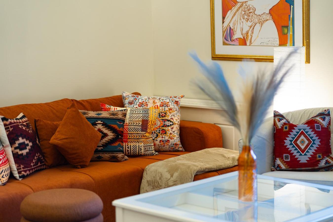 Magical Danube View In A Spacious Two Bedroom Next To Parliament Budapest